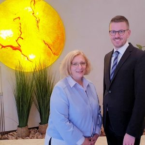 Dr. Daniela De Ridder und Andreas Schnitkerer